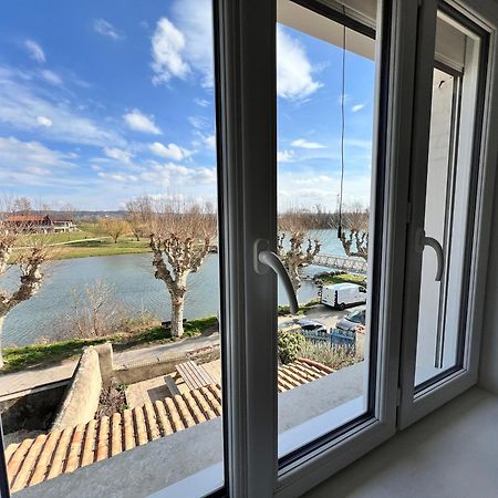 Le Gite Du Port Saint-Pierre-de-Boeuf エクステリア 写真